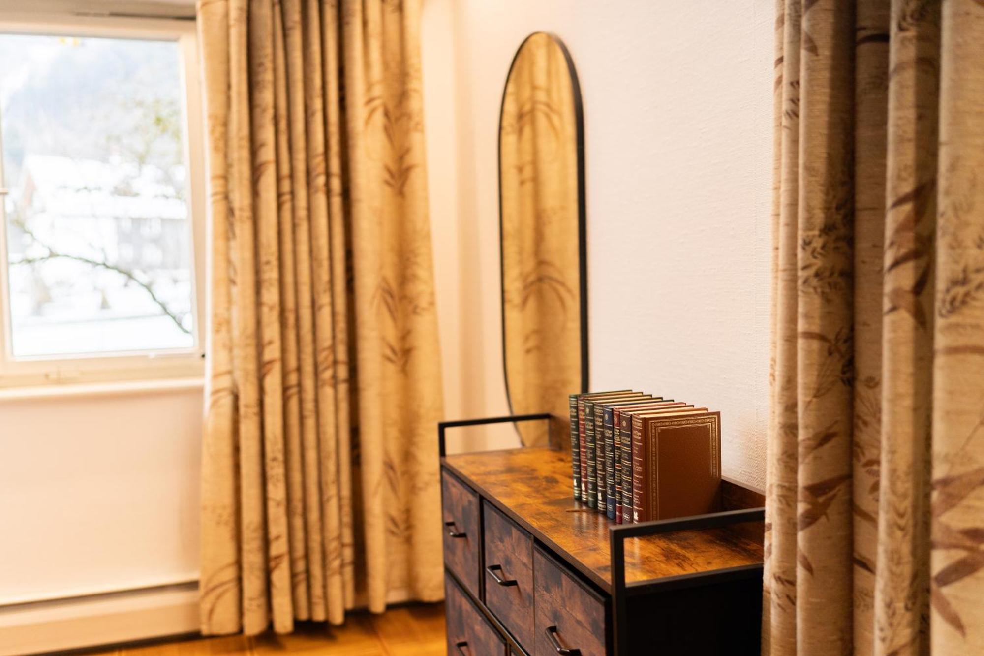 Homy Montavista - 300m Zur Golmerbahn Apartment